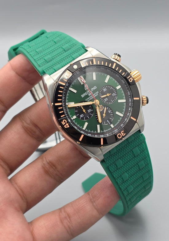 Breitling Super Chronomat B01 44 Super Clone Master Copy